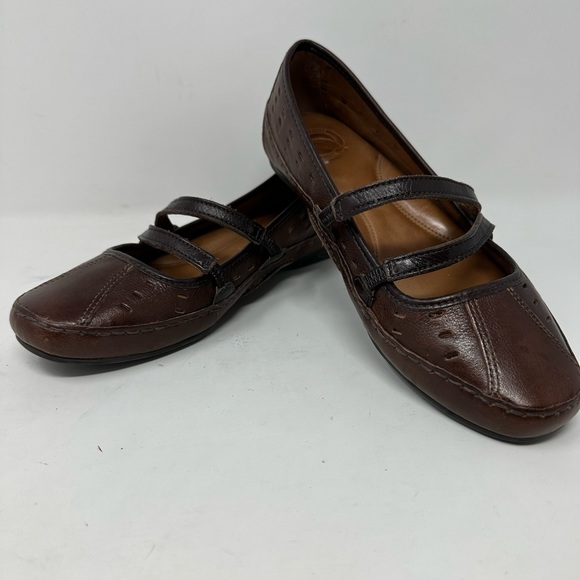 Nurture Womens Sz 6.5M Canyon Brown Leather Mary Jane Slip On Driving Flats Q6 - Picture 1 of 7